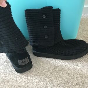 Knitted Uggs